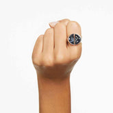 Lucent cocktail ring