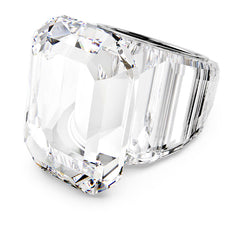 Lucent cocktail ring