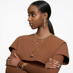 Stilla drop earrings